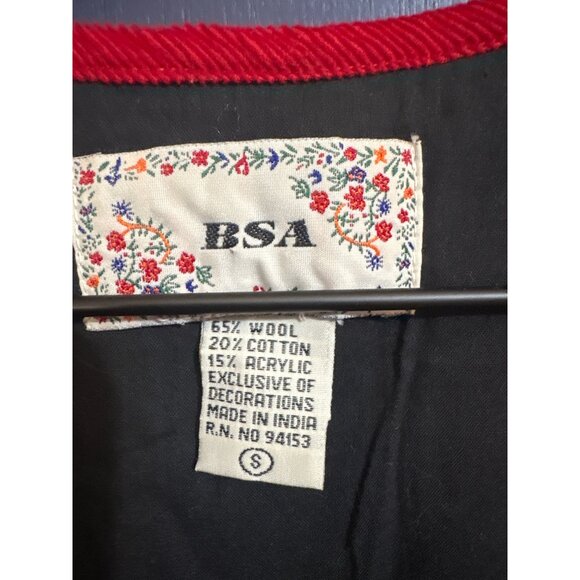 Vintage Small BSA Holiday Vest With Embroidered Christmas Motifs In Black & Red - Picture 2 of 6